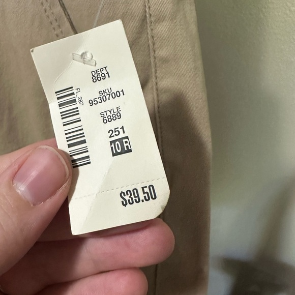 Aeropostale Tan Women's Pantsuit - Picture 3 of 4